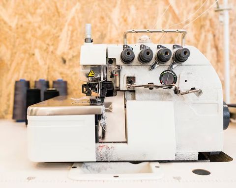 Overlock Machines Explained: In-Depth Details, Resources, and Usage Insights