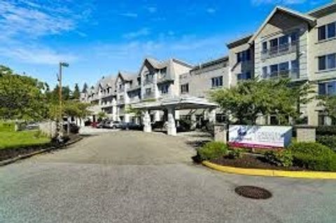 Exploring senior living apartments in South Surrey